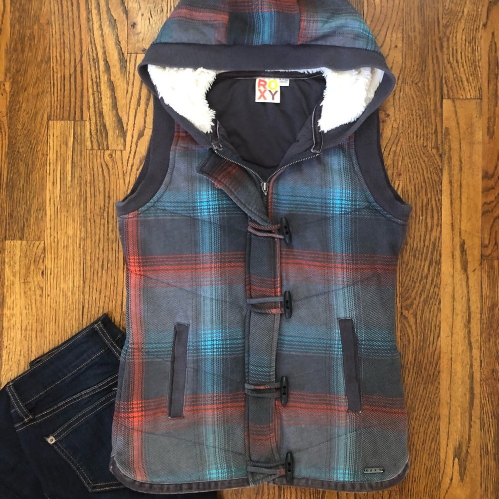 Roxy Gray Plaid Vest